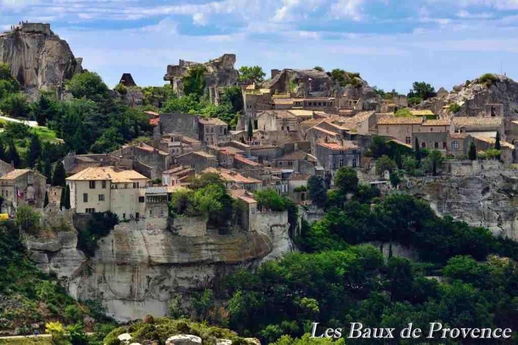 Nuit A La Roquette, Arles Lägenhet Exteriör bild