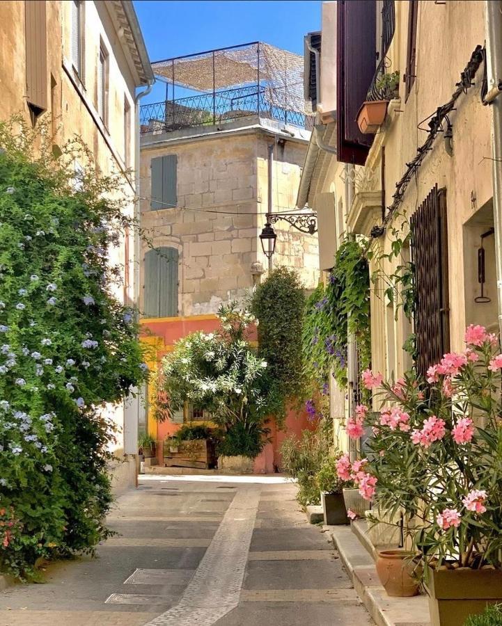 Nuit A La Roquette, Arles Lägenhet Exteriör bild